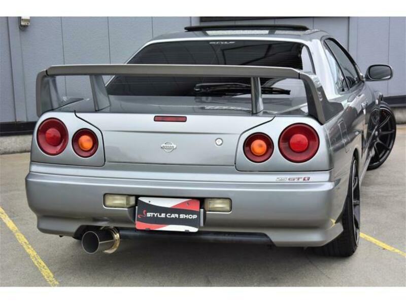 SKYLINE