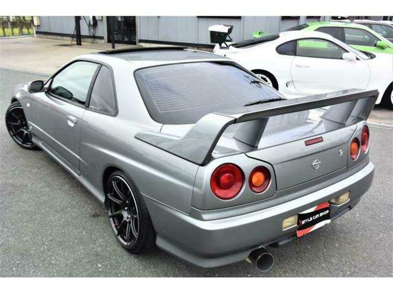 SKYLINE