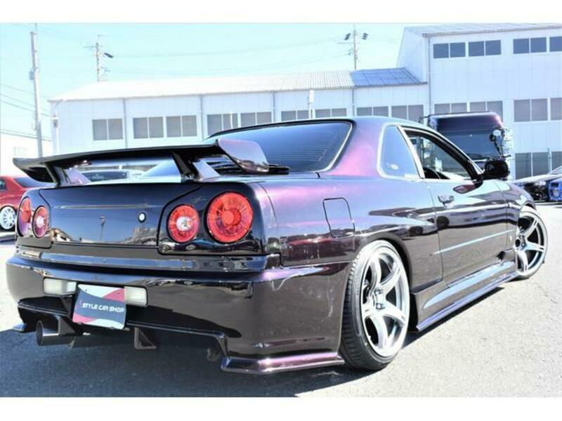 SKYLINE