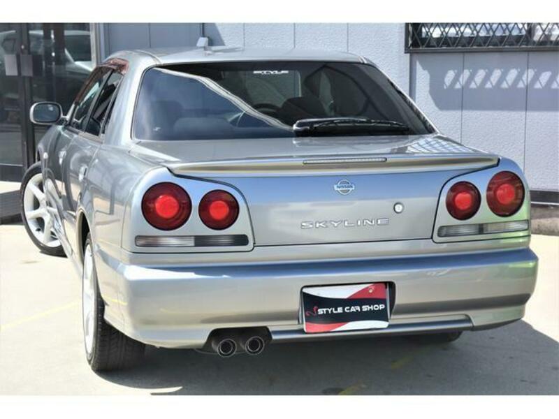 SKYLINE