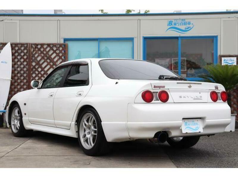 SKYLINE
