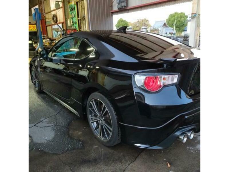 86