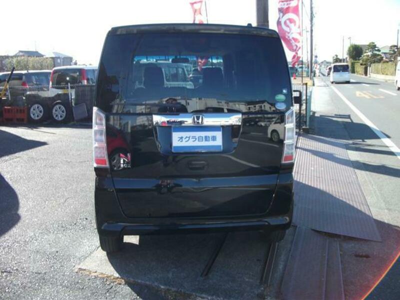 N BOX