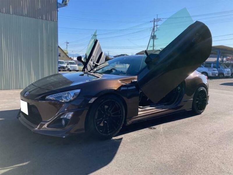 TOYOTA 86