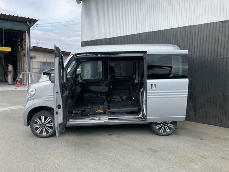 N-VAN