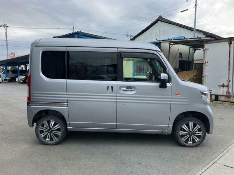 N-VAN