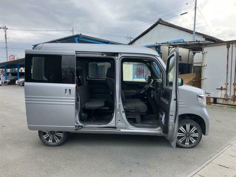 N-VAN
