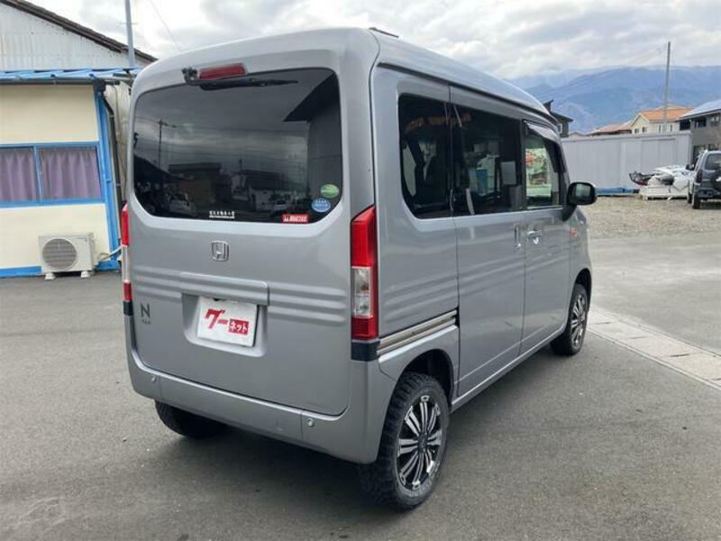 N-VAN