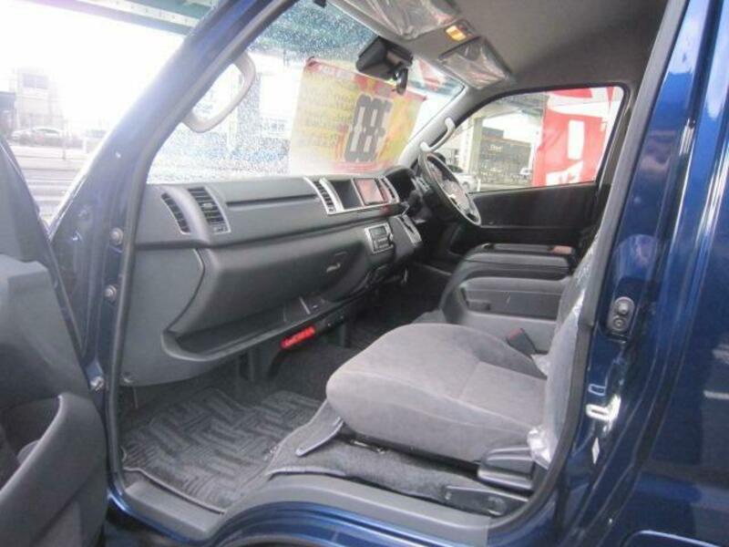 HIACE WAGON