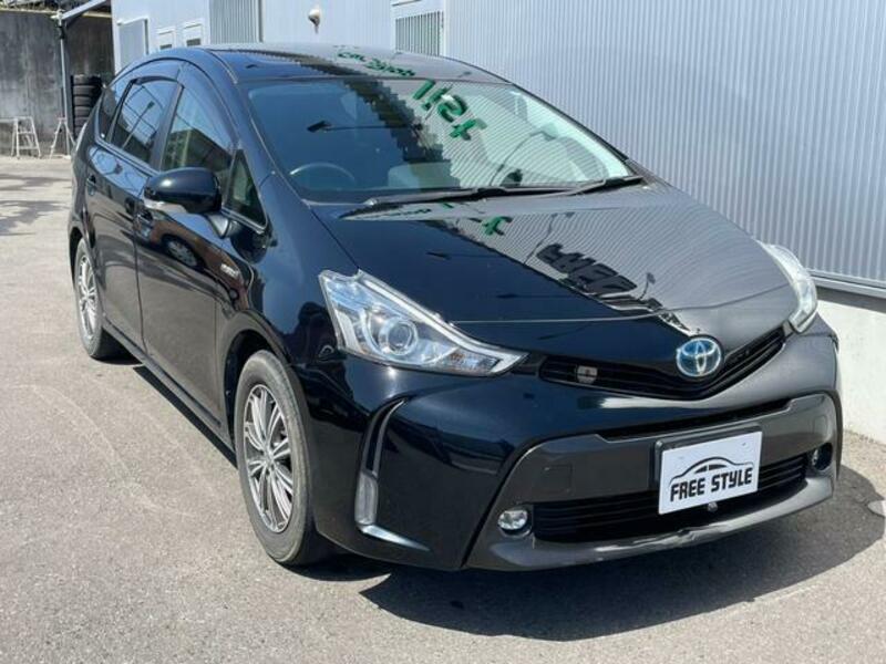 PRIUS ALPHA