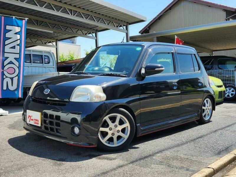 DAIHATSU ESSE