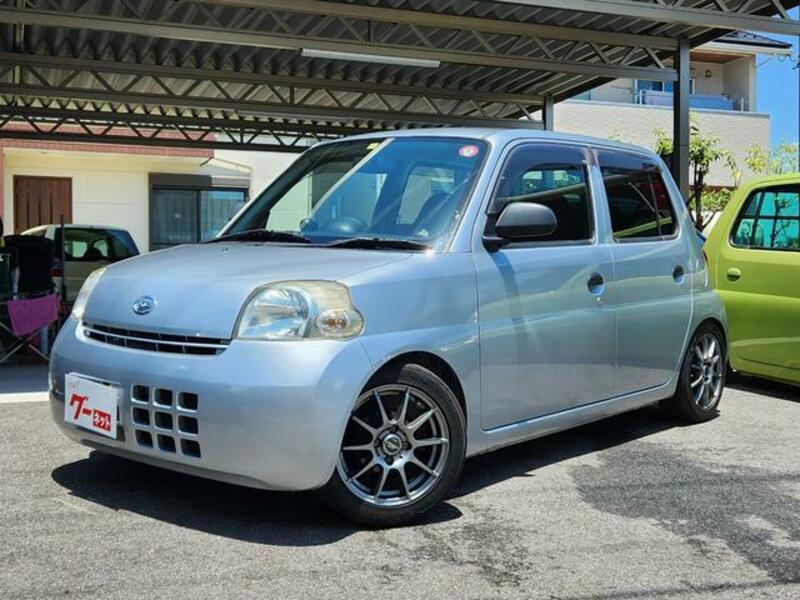 DAIHATSU ESSE