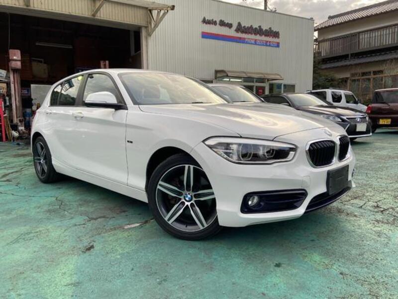 BMW 1 SERIES