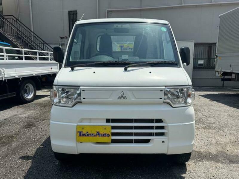 MINICAB TRUCK