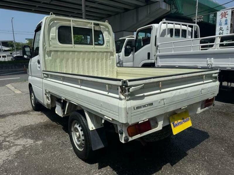 MINICAB TRUCK