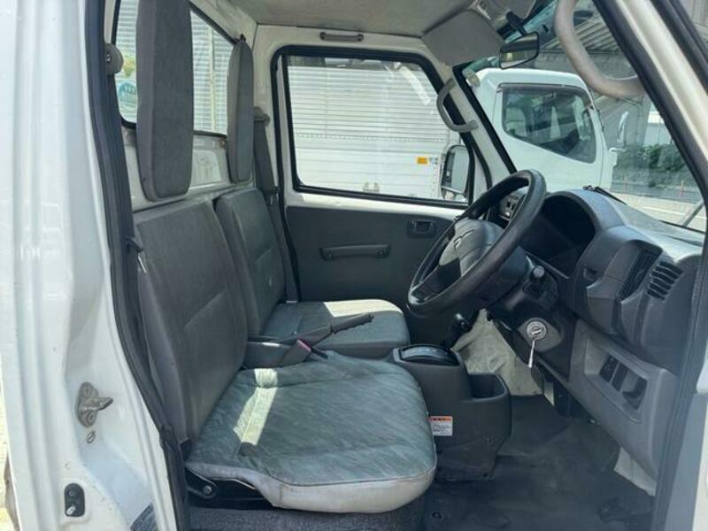 MINICAB TRUCK