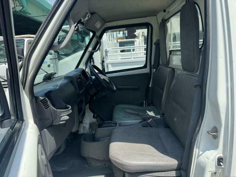 MINICAB TRUCK