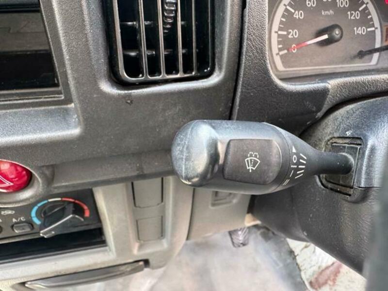 MINICAB TRUCK