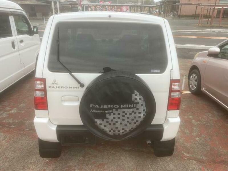 PAJERO MINI