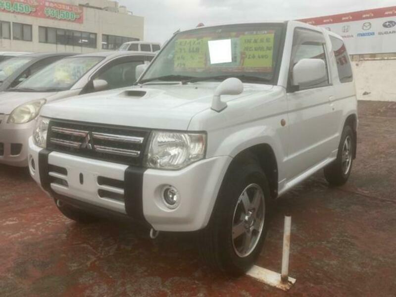 MITSUBISHI PAJERO MINI