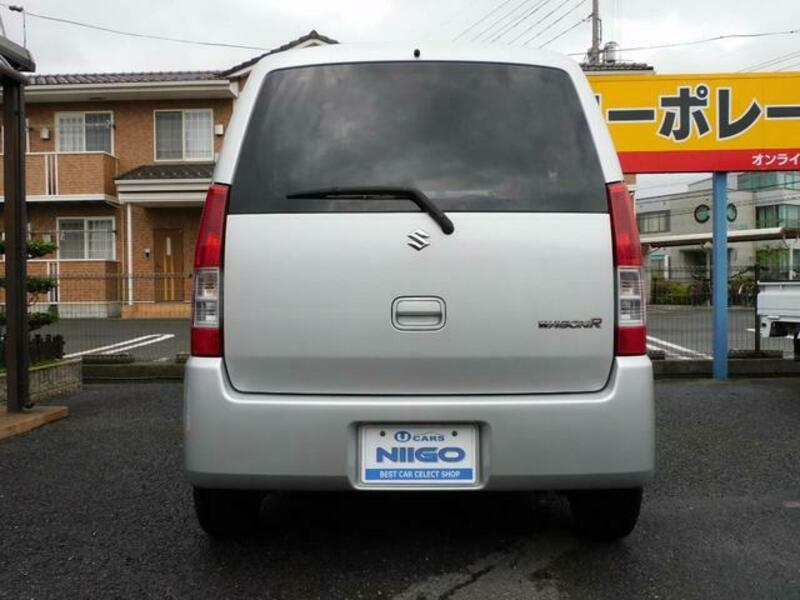 WAGON R