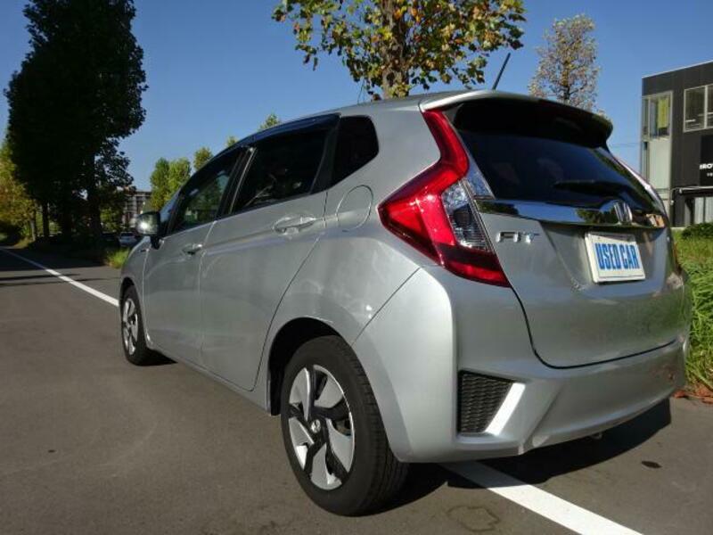 FIT HYBRID