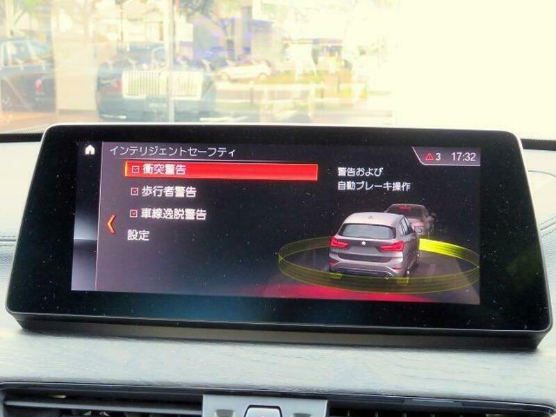 X1