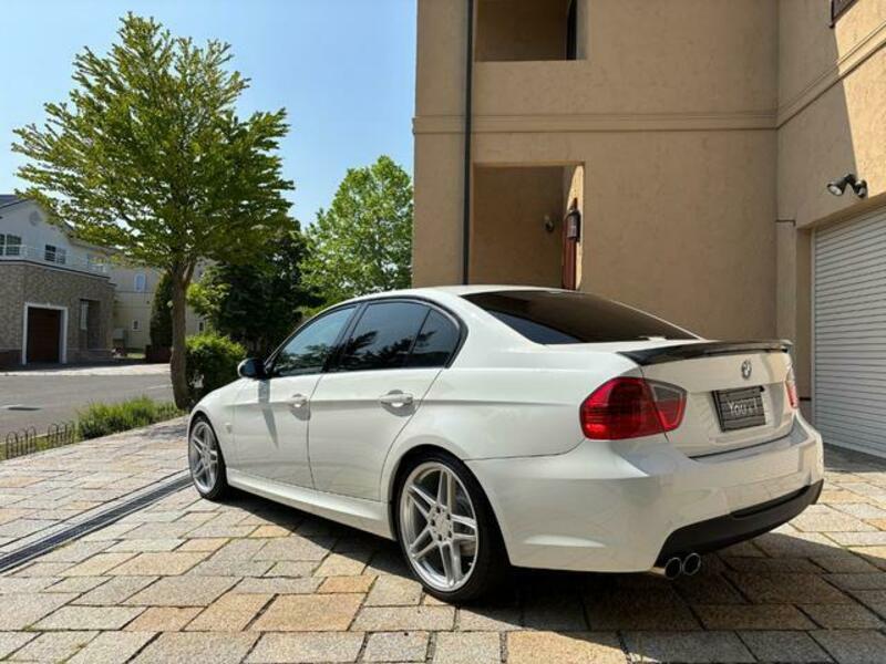 3 SERIES