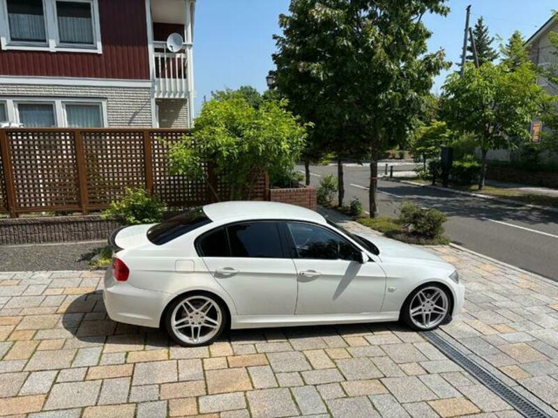 3 SERIES