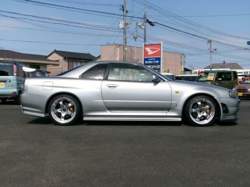 SKYLINE