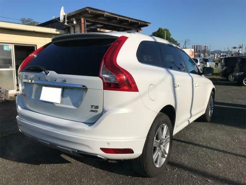XC60