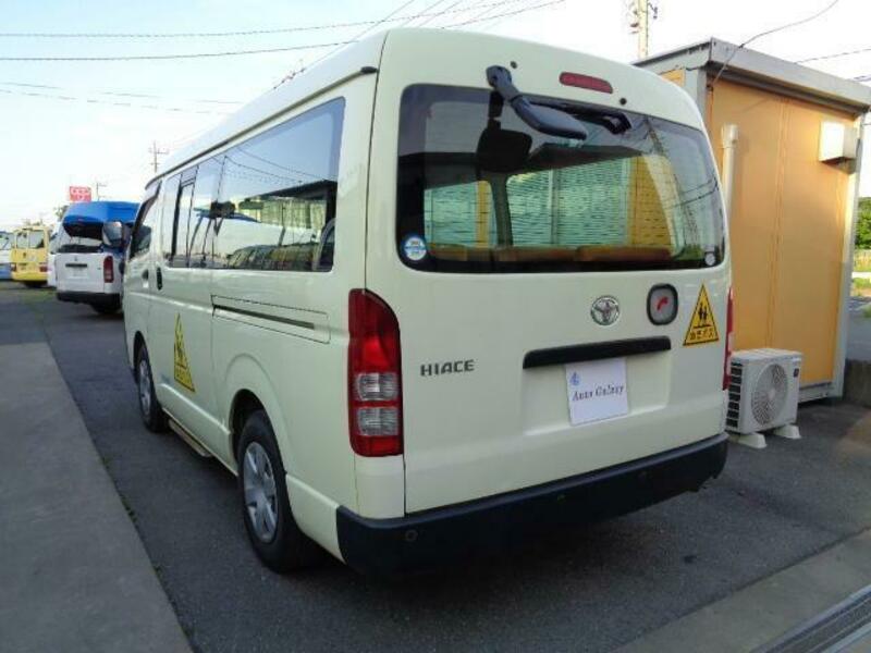 HIACE WAGON