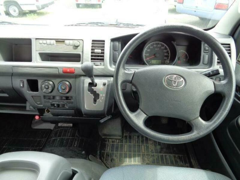 HIACE WAGON