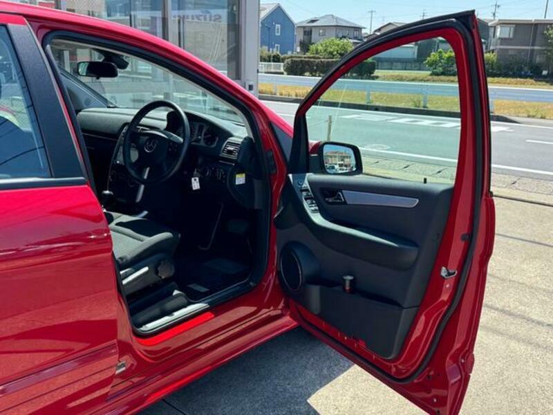 B-CLASS