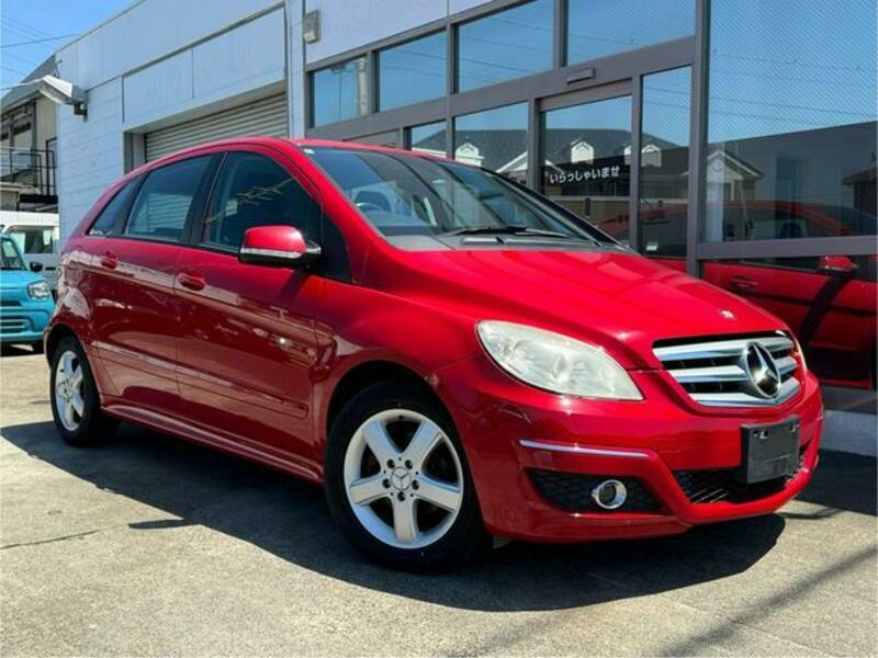 MERCEDES-BENZ B-CLASS