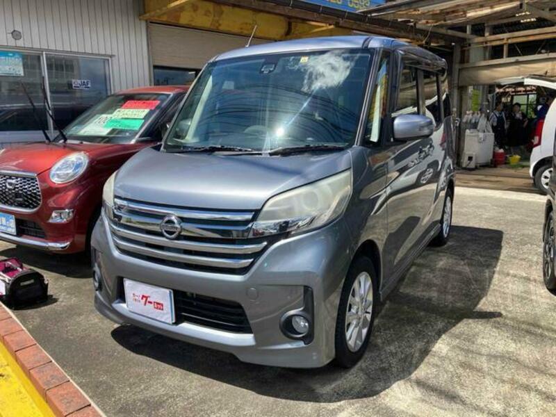 NISSAN DAYZ ROOX
