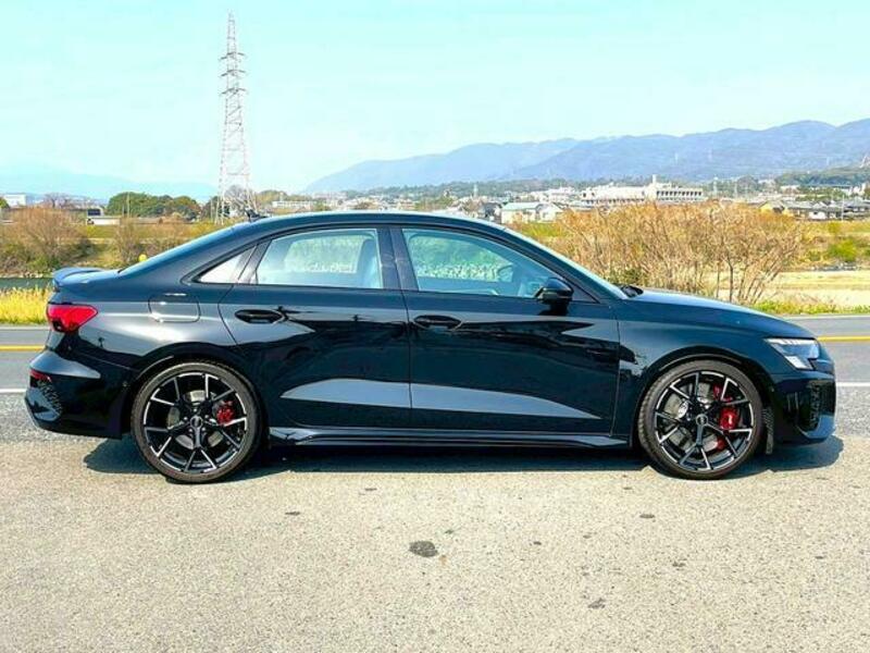 RS3