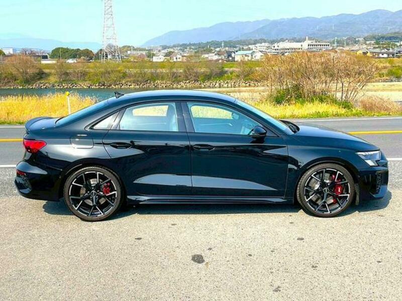 RS3