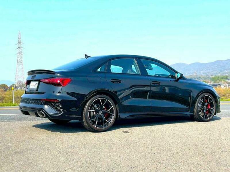 RS3