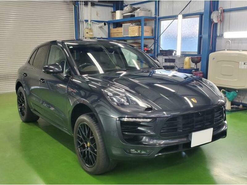 MACAN