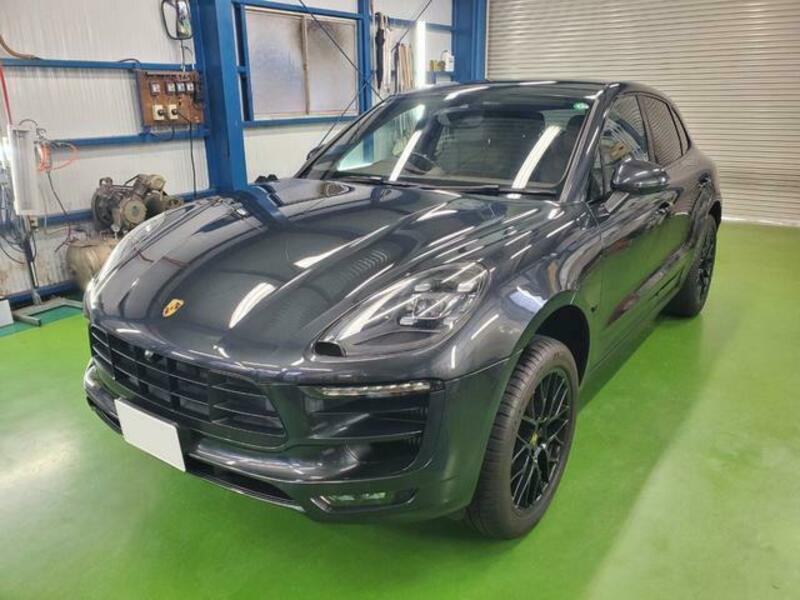 MACAN