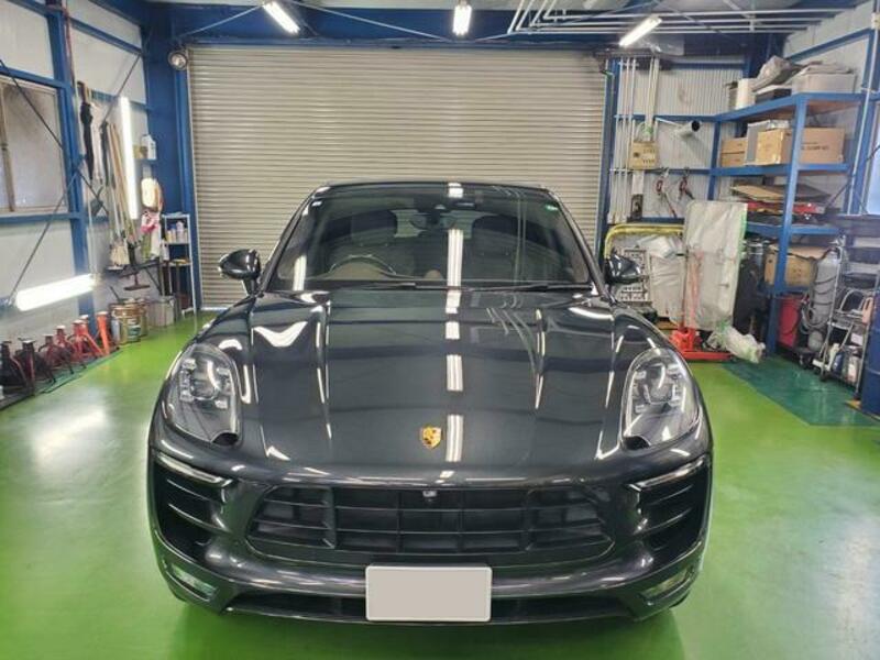 MACAN