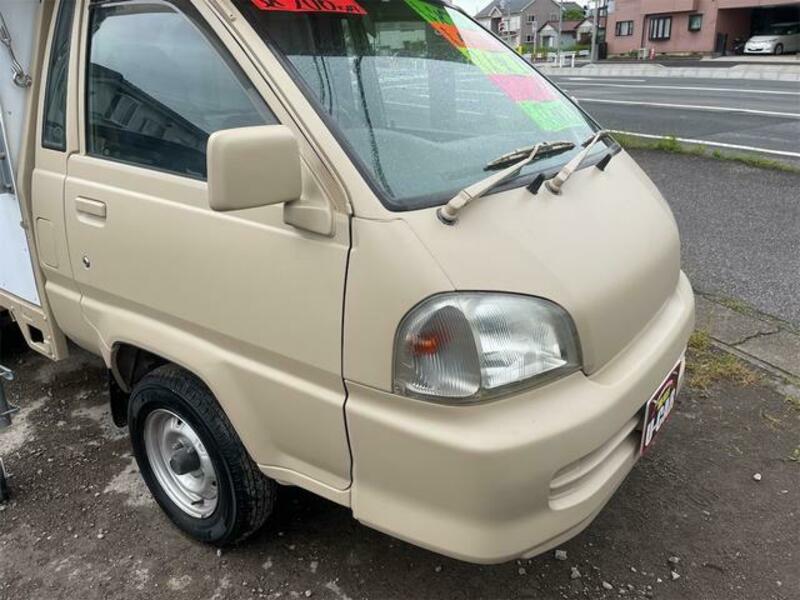 TOWNACE TRUCK