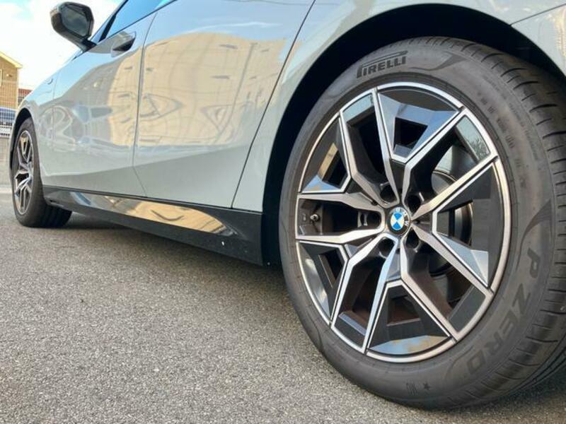5 SERIES