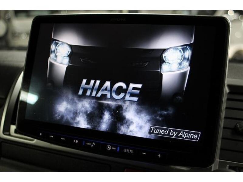 HIACE VAN