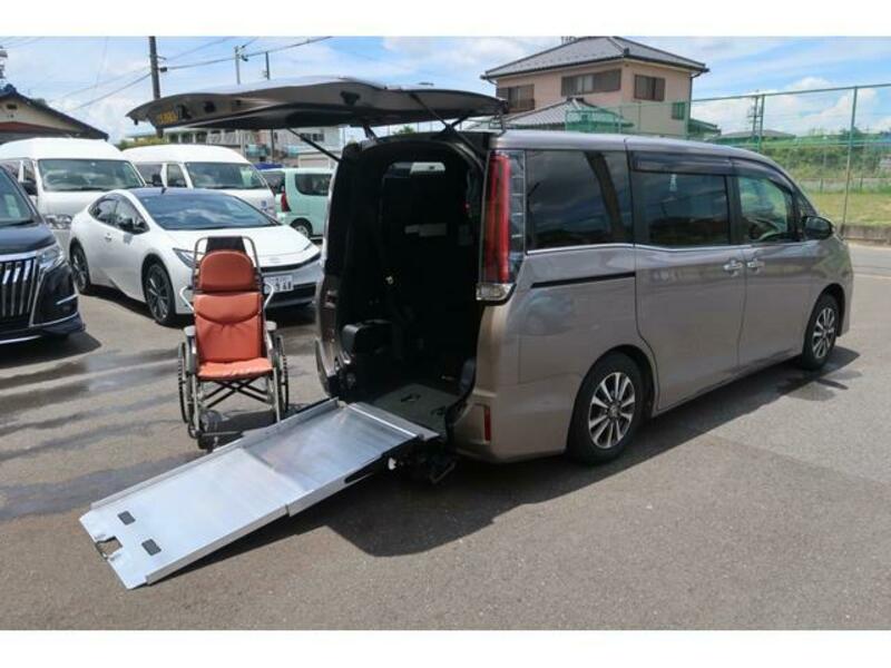 TOYOTA ESQUIRE