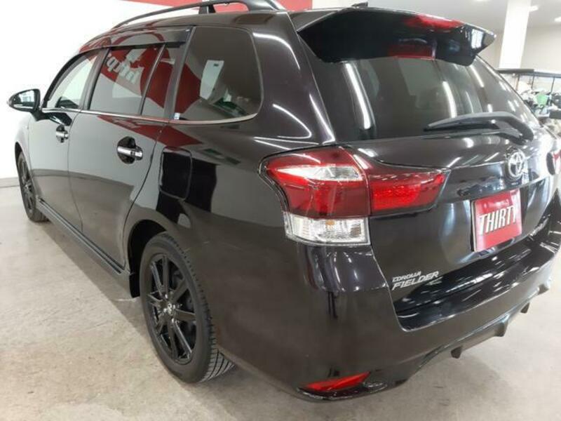 COROLLA FIELDER