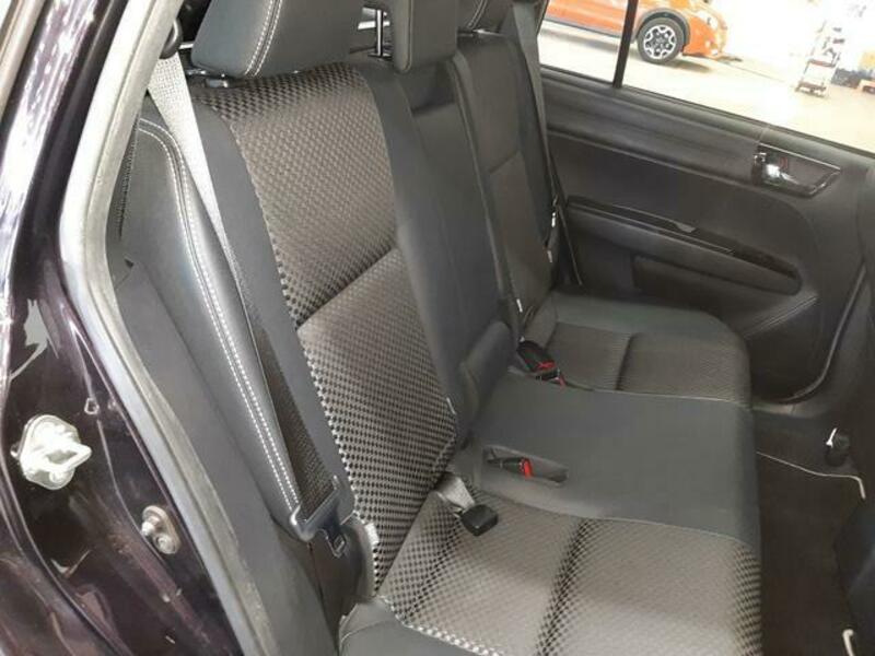 COROLLA FIELDER