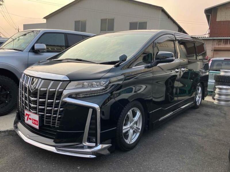 TOYOTA ALPHARD