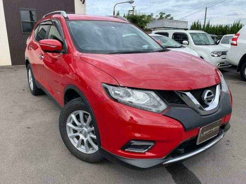 X-TRAIL
